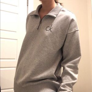 Free ship: CALVIN KLEIN oversized crewneck sweater